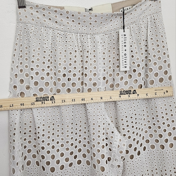 New Alice and Olivia Women's Wide Leg Pants in White Size - Picture 10 of 12